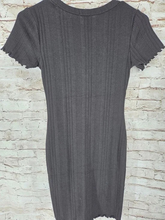 Bozzolo Fitted Knit Dress Size Medium NEW Short Sleeve Black - Picture 3 of 3